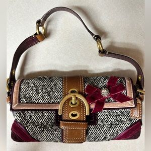 Vintage Coach handbag!